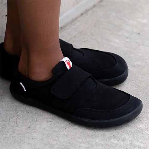 Splay Explore Jet black minimalist school shoe or barefoot shoe for kids Australia